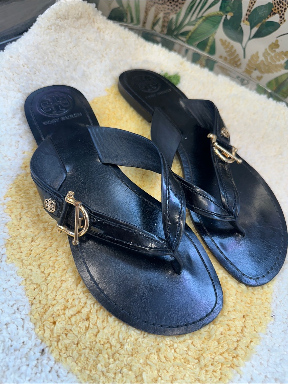 Tory Burch Black Leather Thong Sandals with Gold Logo Hardware